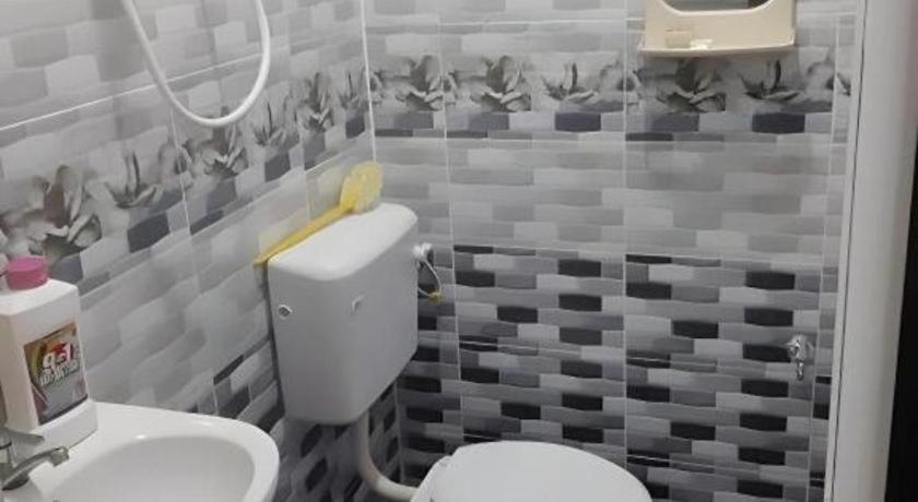 Oyo 90936 Hotel Manjoi Inn Ipoh Zewnętrze zdjęcie
