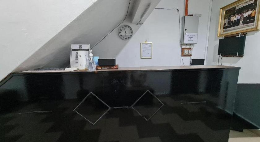 Oyo 90936 Hotel Manjoi Inn Ipoh Zewnętrze zdjęcie